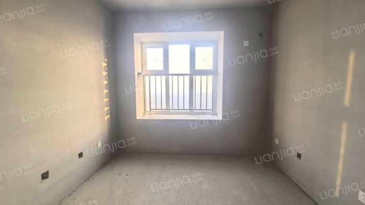 北京界三利中和城B区，大两居，户型好位置好，采光好-卧室A