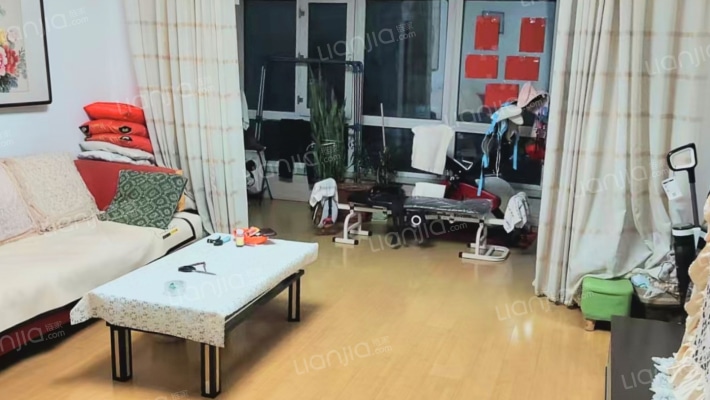 财富名苑二手房实景图