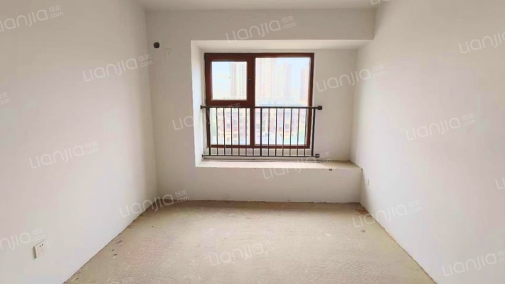 鸿坤理想尔湾 3室2厅 南 北-卧室A