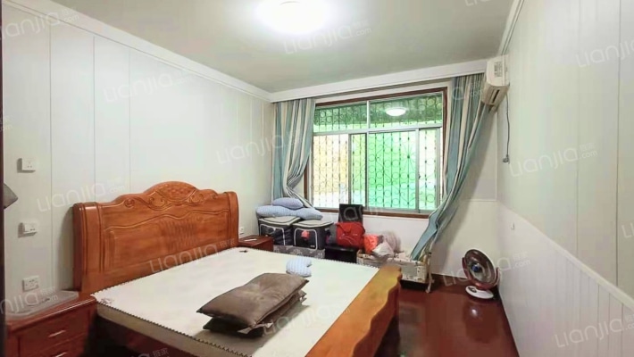 单位房 小区环境优美 位置安静 适合居住 诚心出售-卧室D