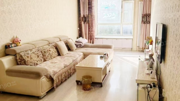 航天家园二手房实景图