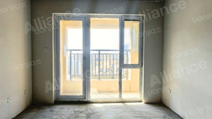 桃园新都孔雀城 南北通透两居 好楼层 有车位-客厅