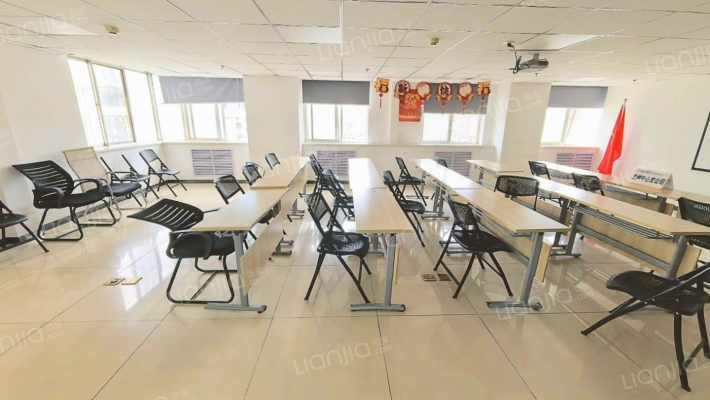 万盛商务大厦二手房实景图