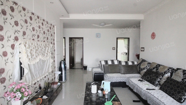 隆庆路306号二手房实景图