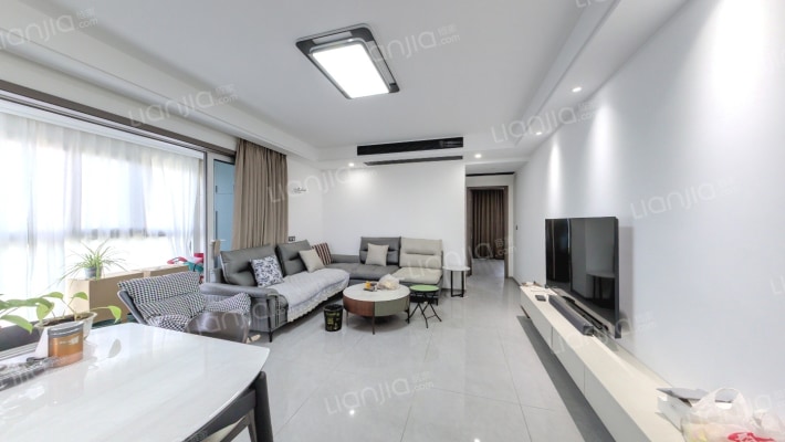 萃语华庭二手房实景图