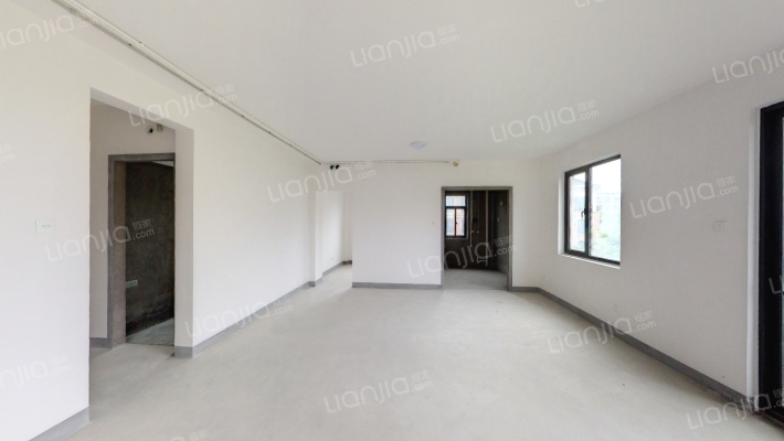 沿海 十里蓝院二手房实景图