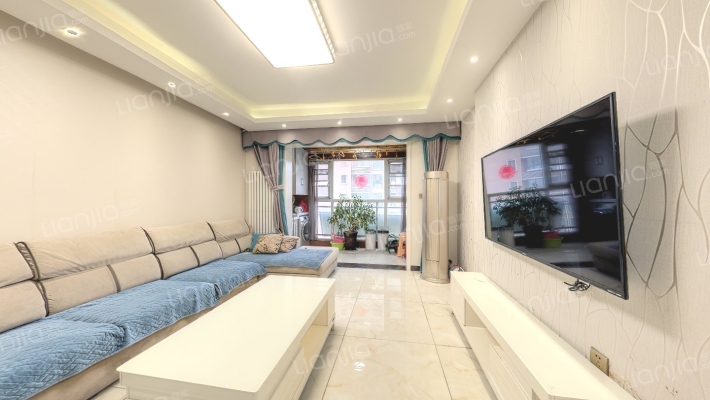 瑞贝卡新天下南院二手房实景图