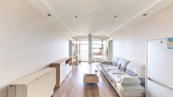 万科云上城二期二手房实景图