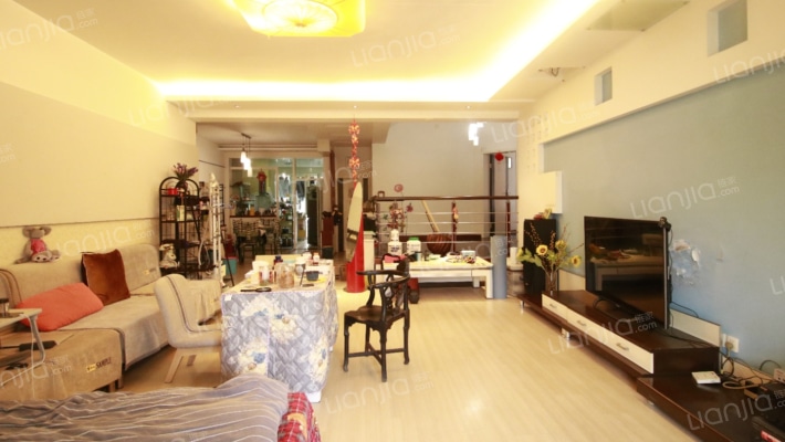 【优质】桂湖人家 产权167.00m² 大客厅 业主诚心出售-客厅