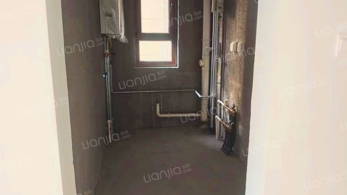 高品质社区，环境好..位置 好 采光充足-厨房