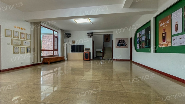 翡翠山庄二手房实景图