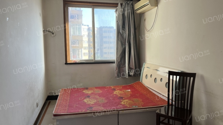 南北双通透户型 全天采光无遮挡,房本满五唯一-卧室B