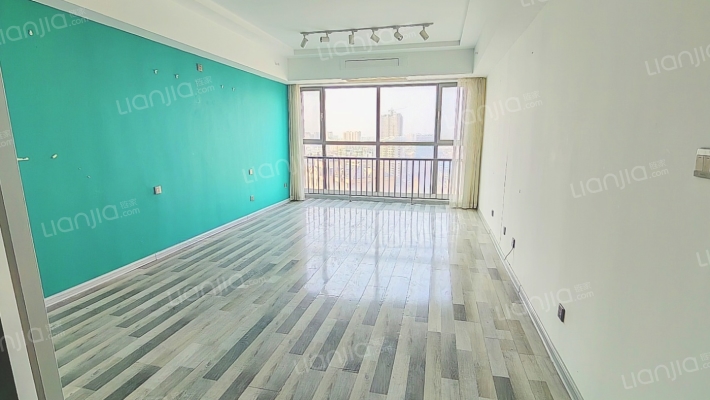 商场路二手房实景图