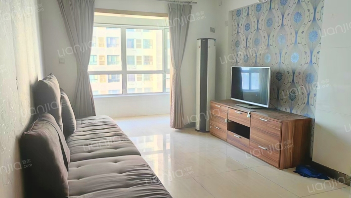 鹏渤御苑，南北通透两居室，随时看房，诚心出售-客厅