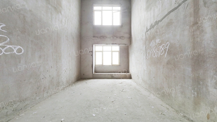 莲花中央广场二手房实景图