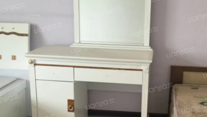 此房子满五唯一， 税费低，南北通透视野好。-餐厅