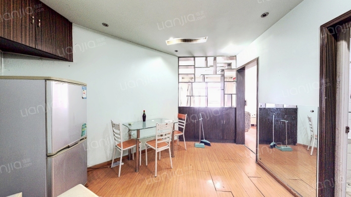 自由左岸二手房实景图