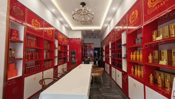 五象绿地中心二手房实景图