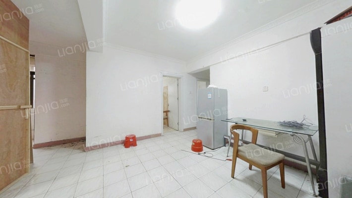 宏盛大厦二手房实景图