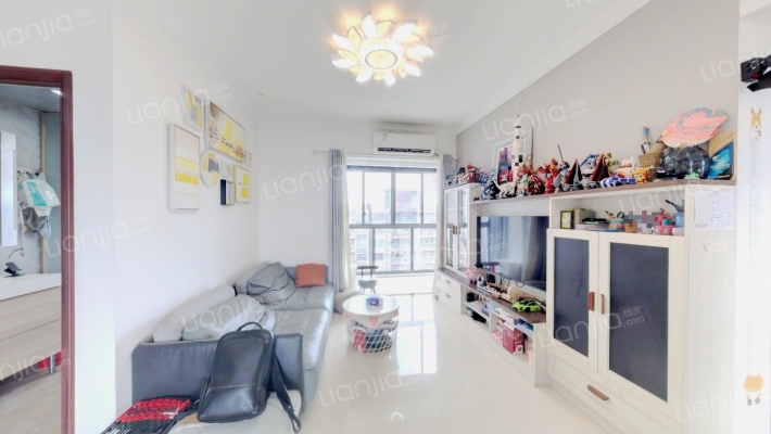 云山雅苑二手房实景图