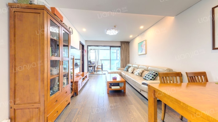 燕晗山苑二手房实景图