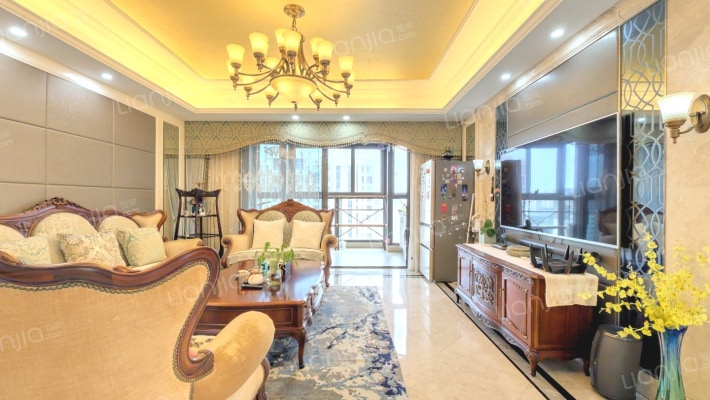 雅戈尔长风8号二手房实景图