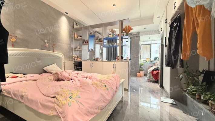 深农大厦二手房实景图