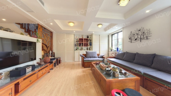 绿地21城A区二手房实景图