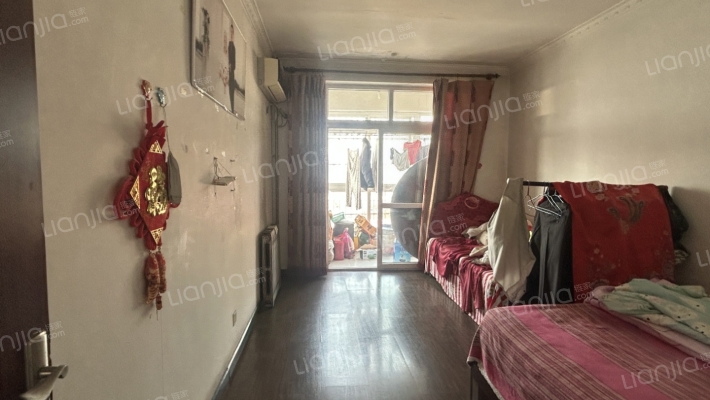 正规三居 南北通透 采光好配套设施齐-卧室B