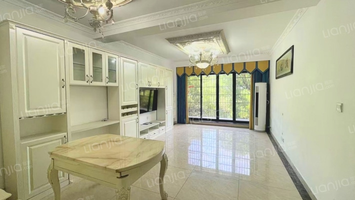 总部经济公馆二手房实景图