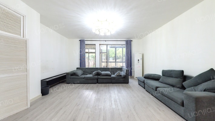 万科荷花苑二手房实景图