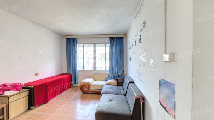 海东小区二手房实景图