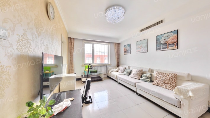 兴源里二手房实景图