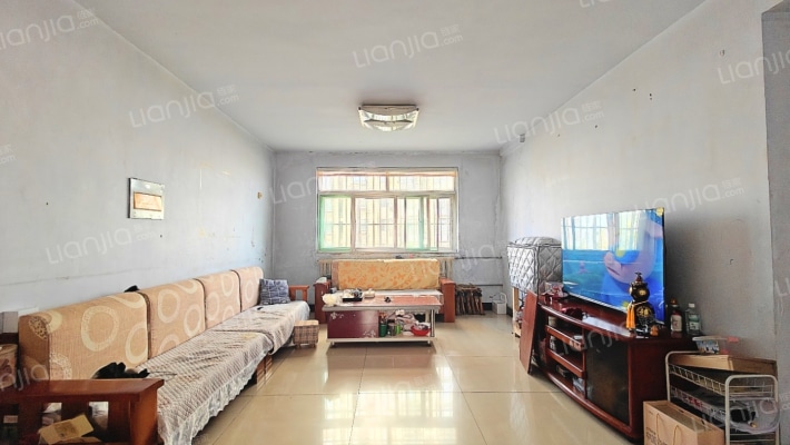 三里南村二手房实景图