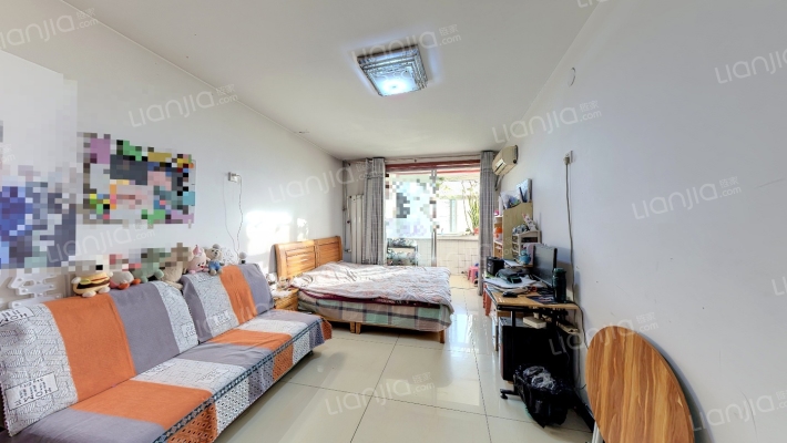 滨河小区颐安苑北区二手房实景图