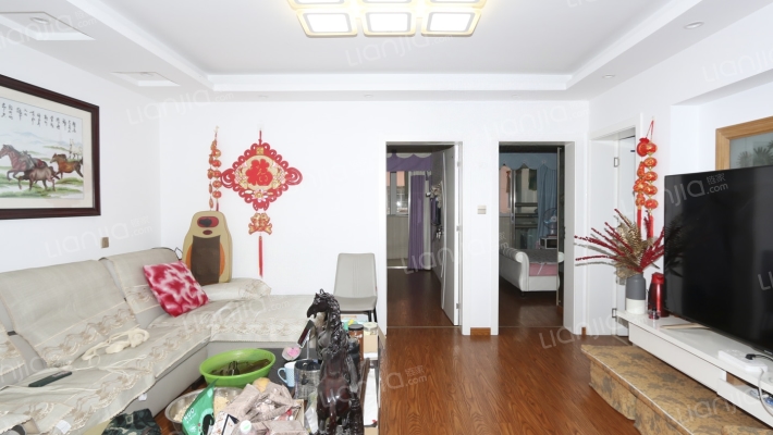 鸿基新村二手房实景图