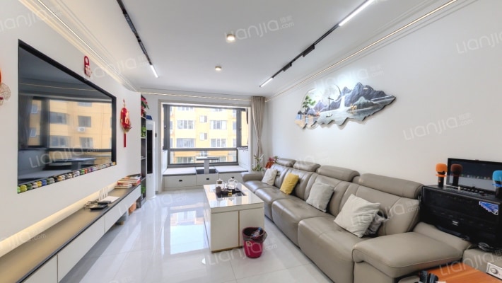 九龙山庄东区二手房实景图