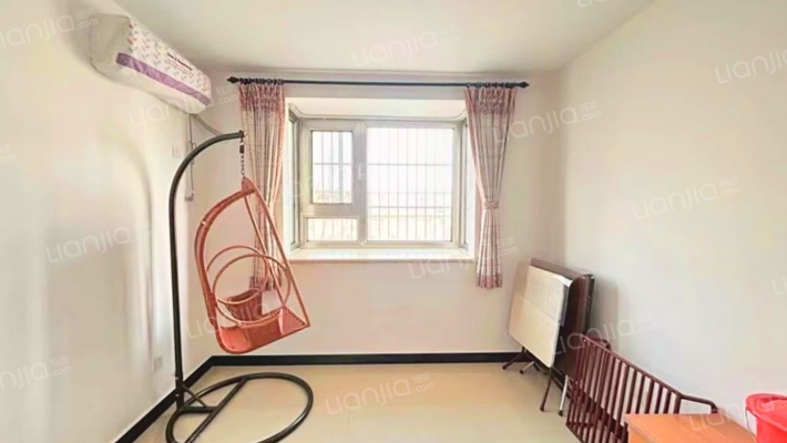 地质总局南院 3室2厅 南 北-卧室C