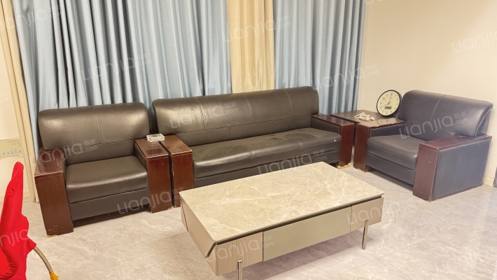 北桥山景苑二手房实景图