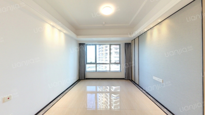 中大金融中心二手房实景图