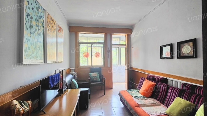 起重机械设备厂宿舍二手房实景图