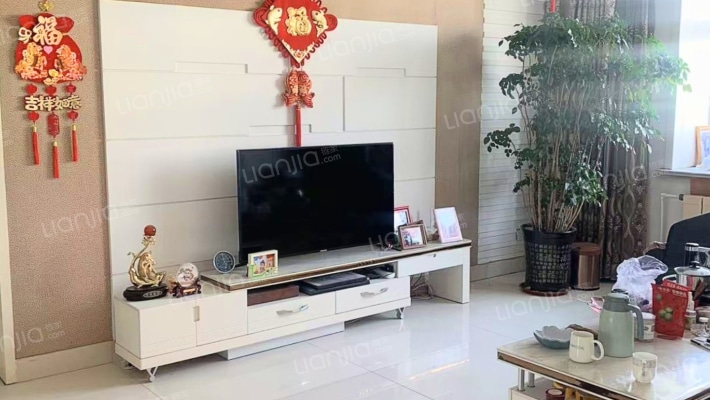 阳光河畔二手房实景图