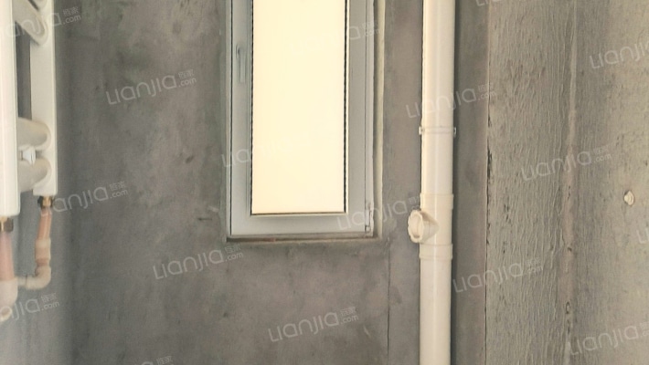 楼位好 楼层好 南北通透三居 毛坯随心装-卫生间A