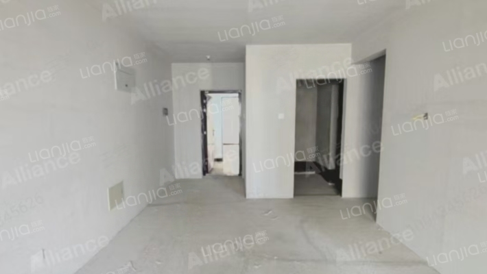 全南向两居，业主诚心出售，可以看房子，北京通勤方便-客厅B