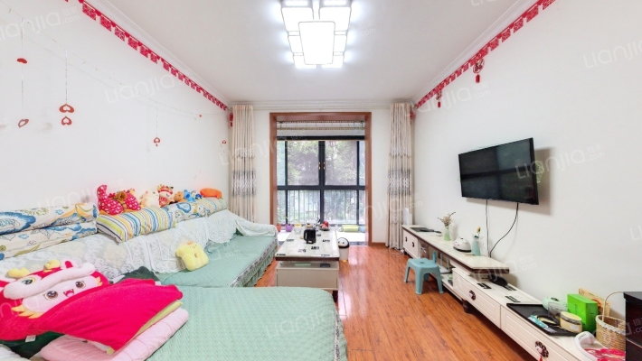 西区花园晨之曦二手房实景图