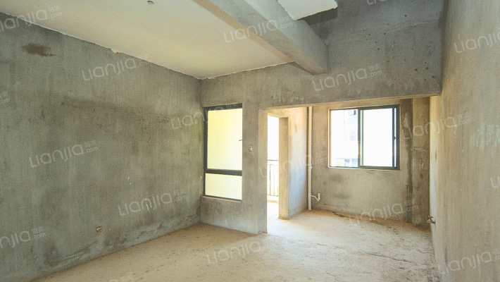 利雅轩二手房实景图