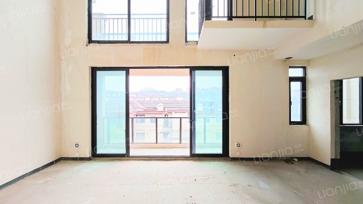 北辰天珺院墅二手房实景图