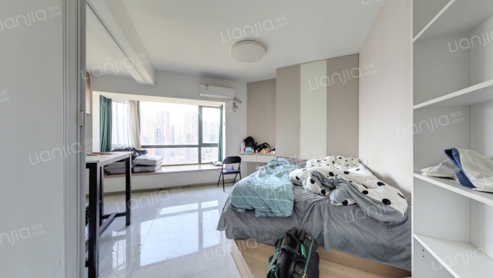 中誉现代城二手房实景图