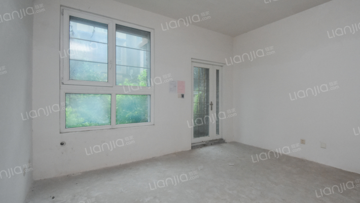 君临南山二手房实景图