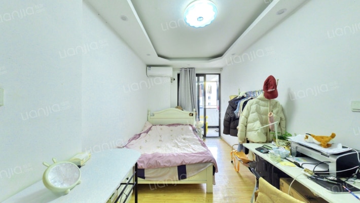 妙虹新苑二手房实景图